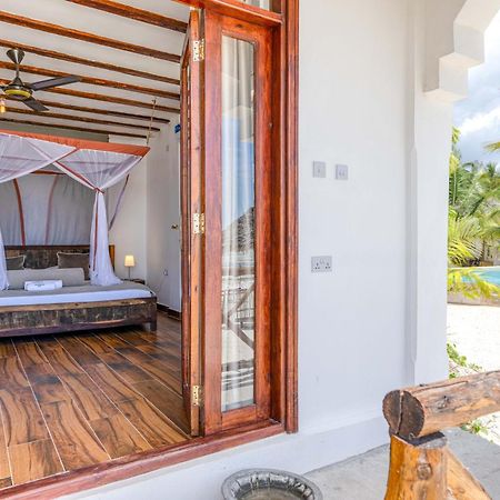 Cinnamon Hotel Джамбиани Екстериор снимка