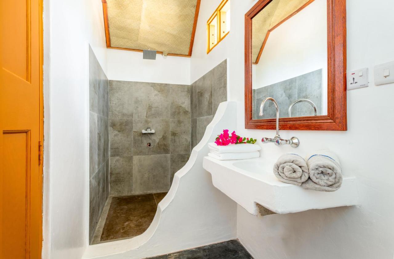 Cinnamon Hotel Джамбиани Екстериор снимка