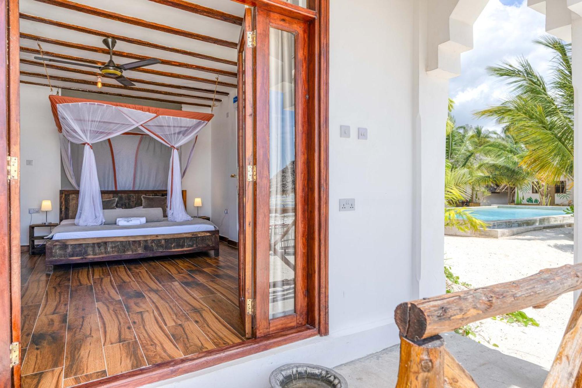 Cinnamon Hotel Джамбиани Екстериор снимка