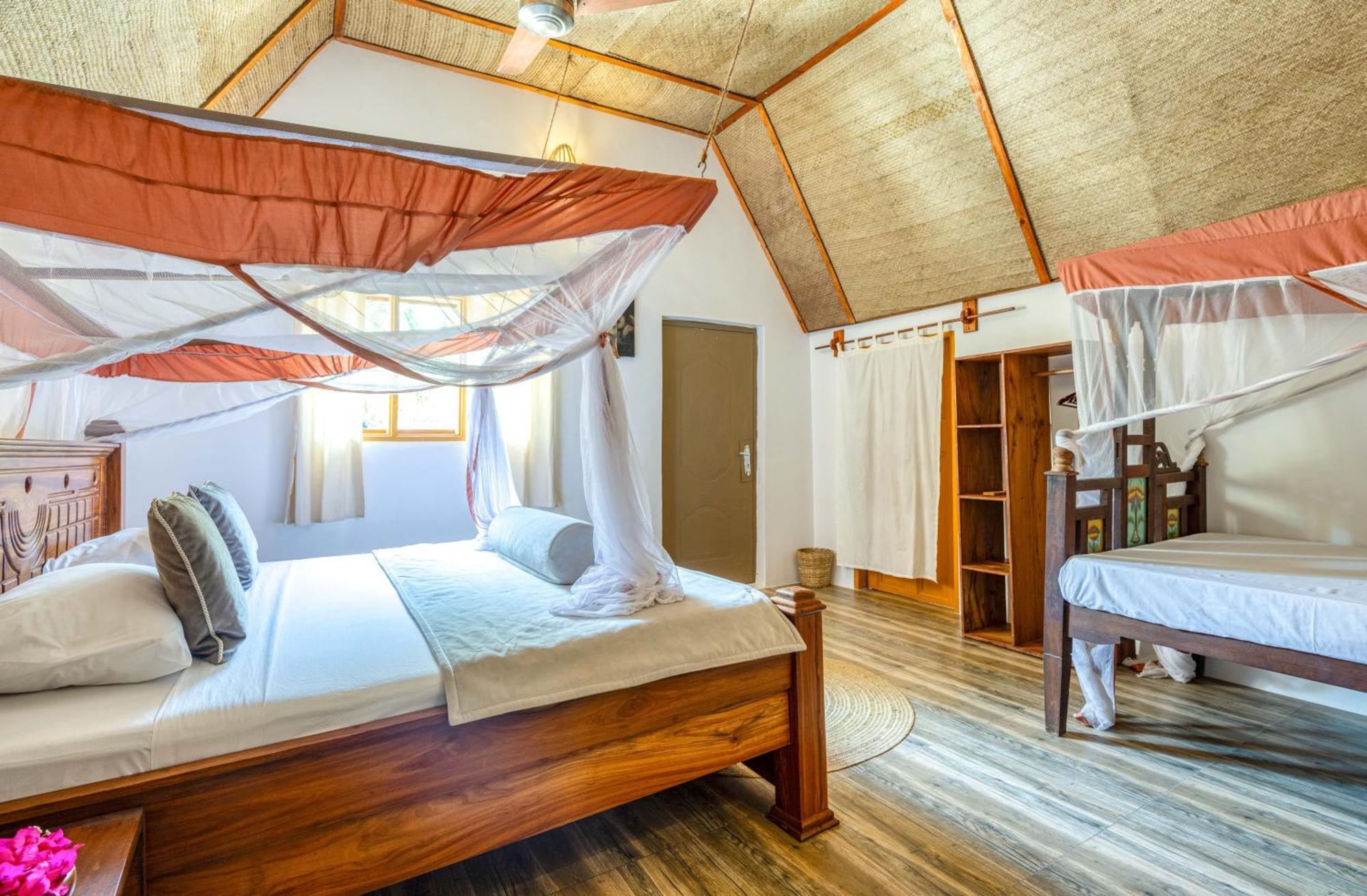Cinnamon Hotel Джамбиани Екстериор снимка