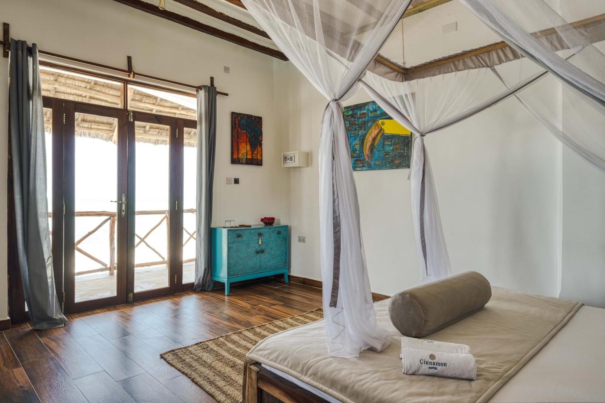 Cinnamon Hotel Джамбиани Екстериор снимка