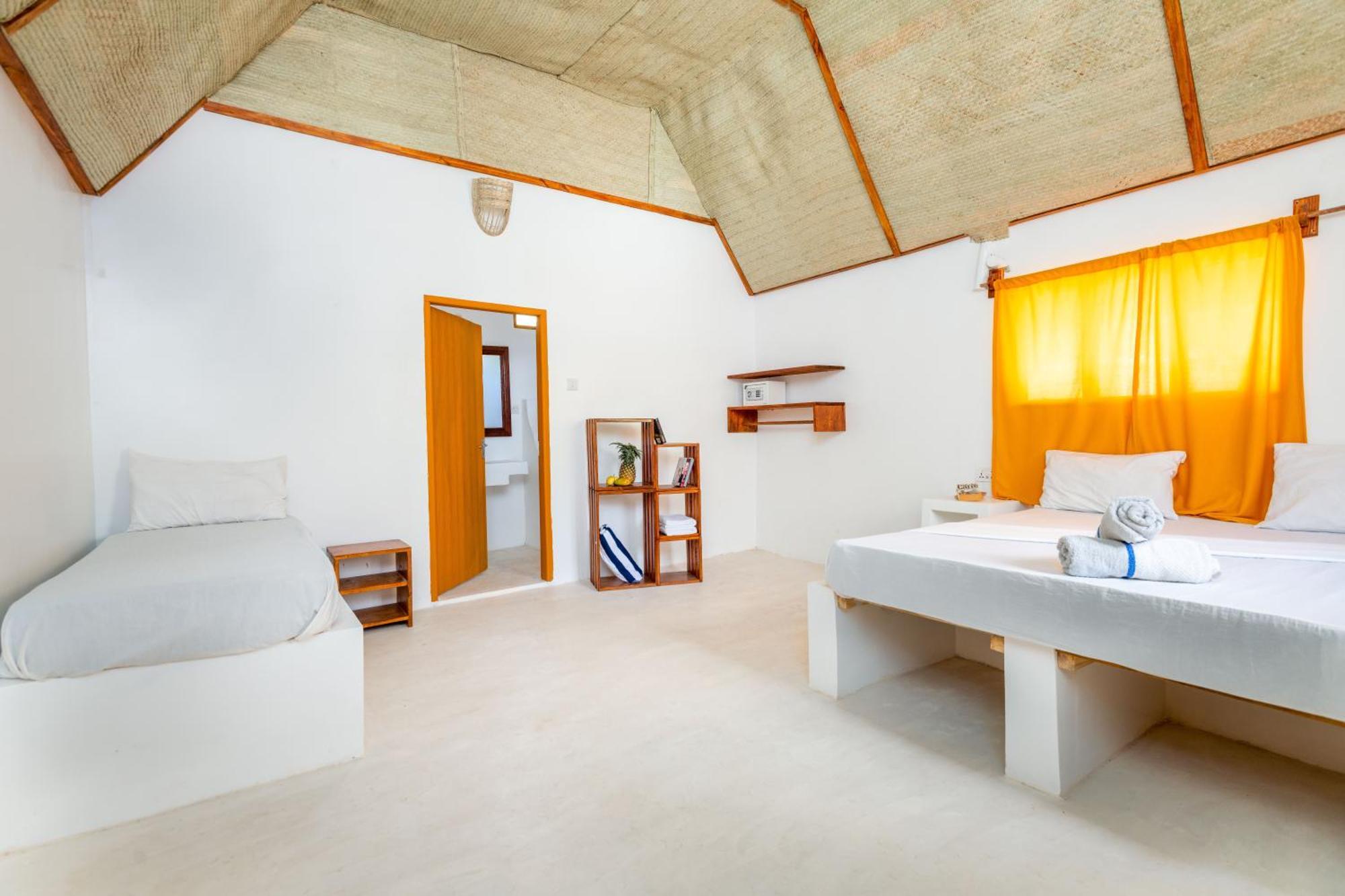 Cinnamon Hotel Джамбиани Екстериор снимка