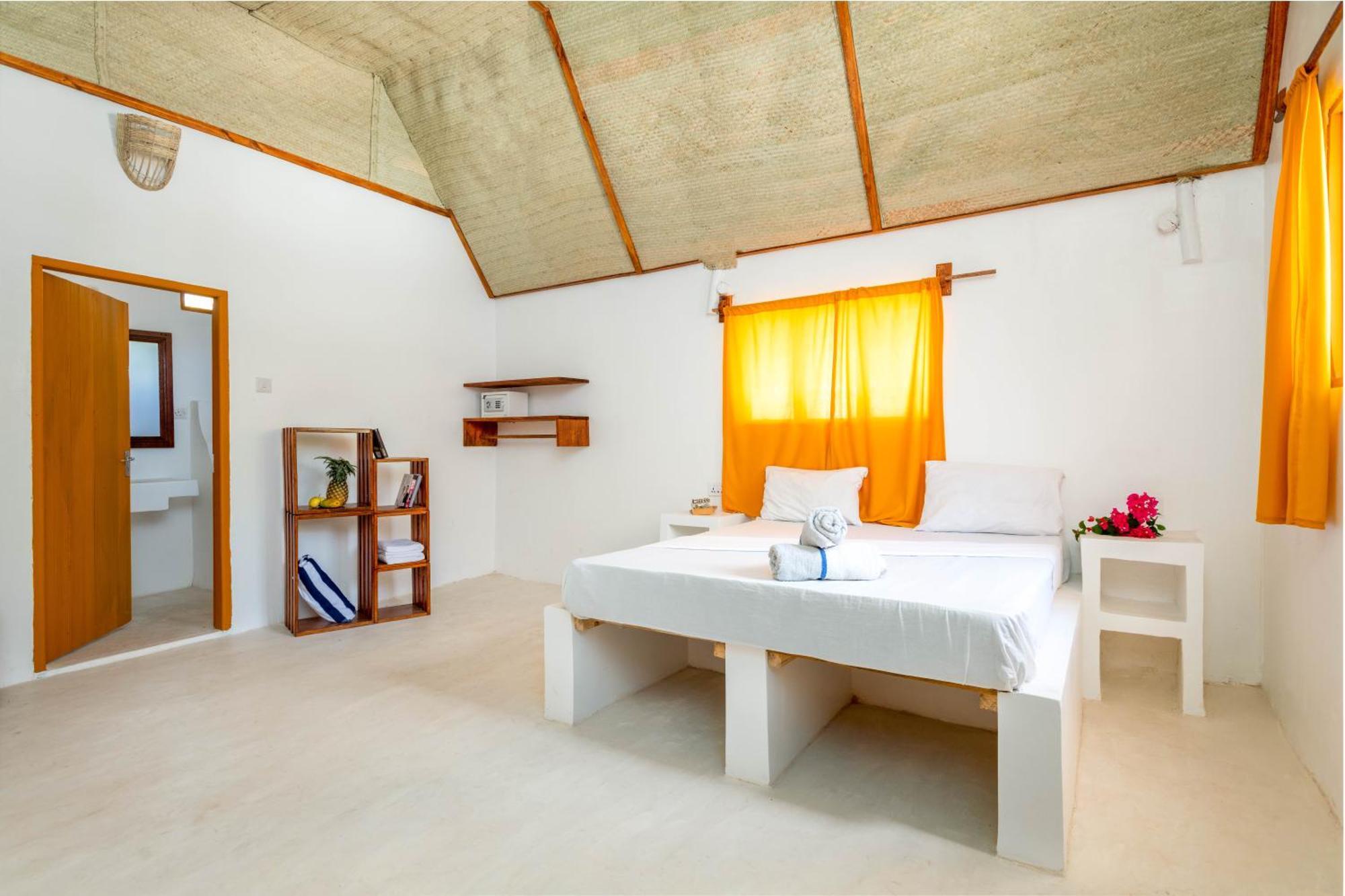 Cinnamon Hotel Джамбиани Екстериор снимка