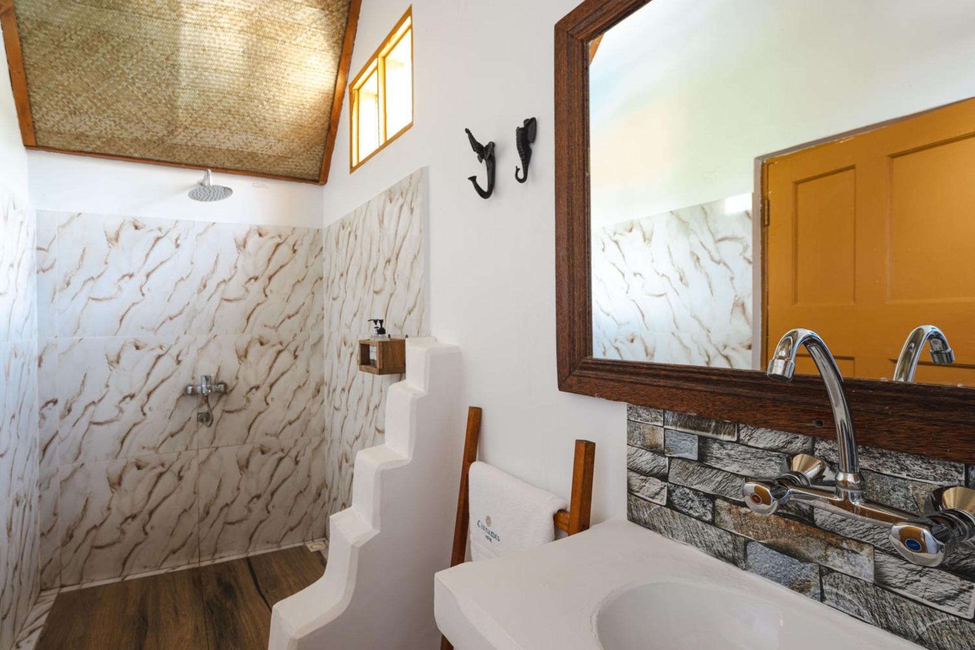 Cinnamon Hotel Джамбиани Екстериор снимка